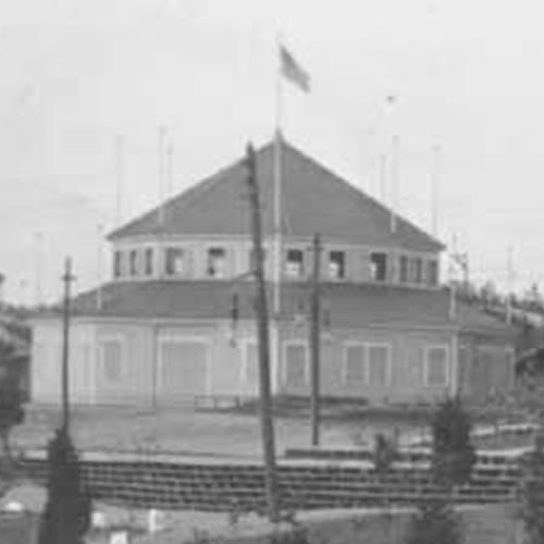 The original pavillion at Mountain Park.